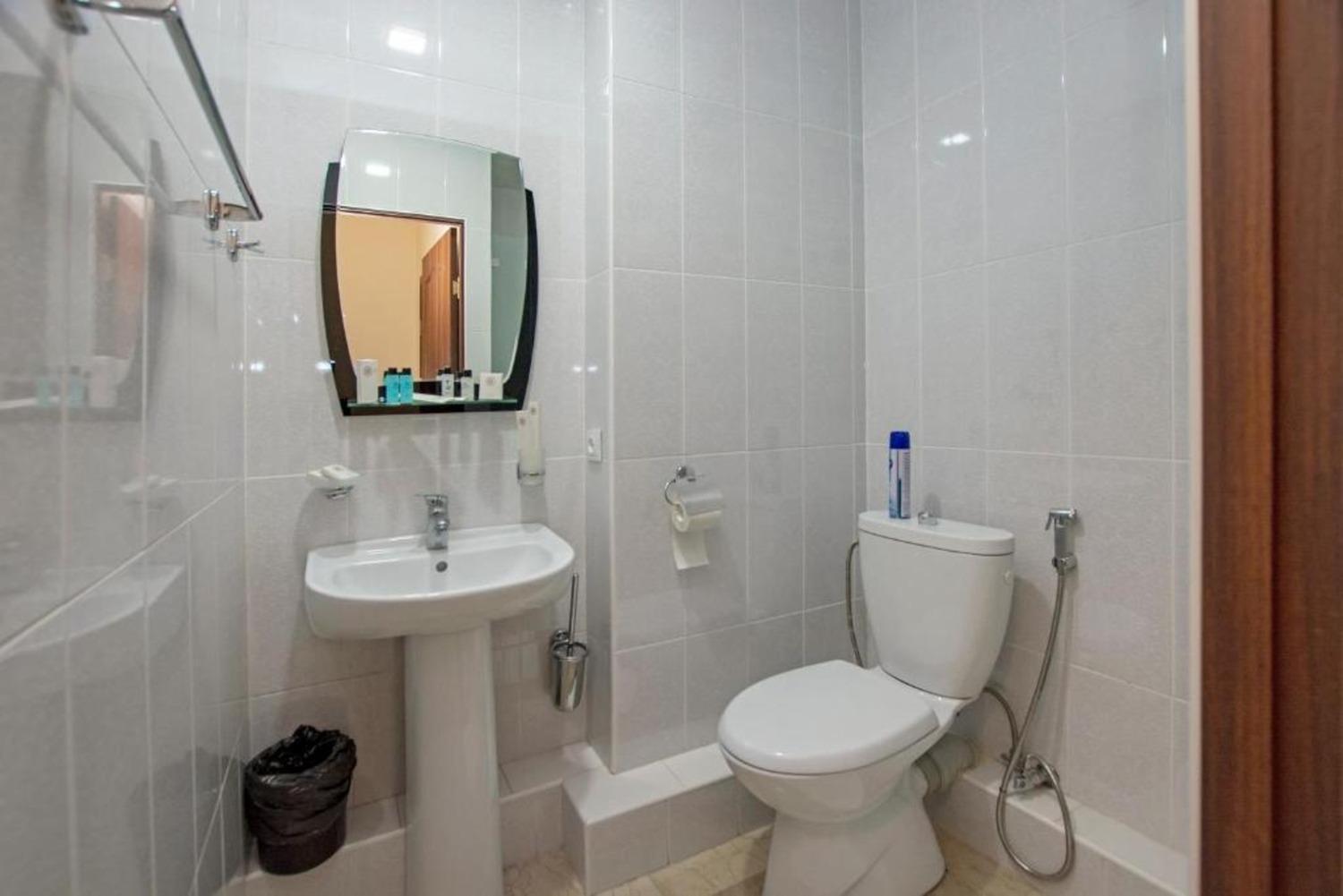 Hotel Season Yerevan Exterior photo